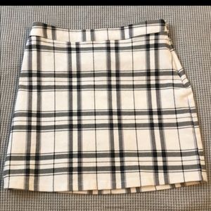 Black and white plaid skirt